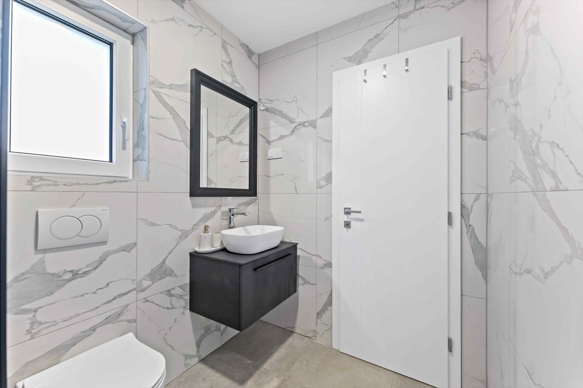 Marble bathroom with vessel sink